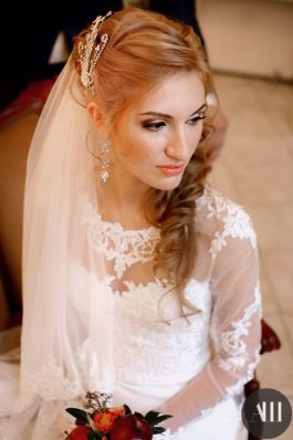 Прическа на свадьбу греческая коса от стилистов студии Анастасии Швабской