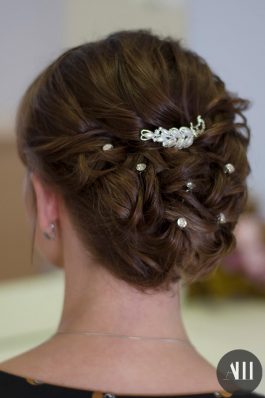 Прическа свадебная на короткие волосы